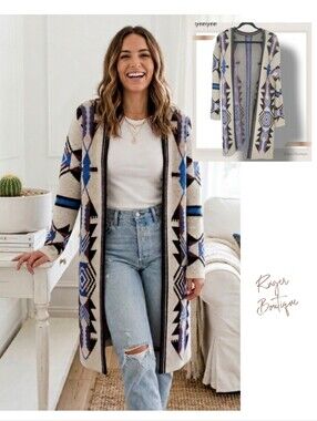 🌿GeeGee Women's Small/Medium Longsleeve Acrylic Aztec Tan Split Hem Cardigan